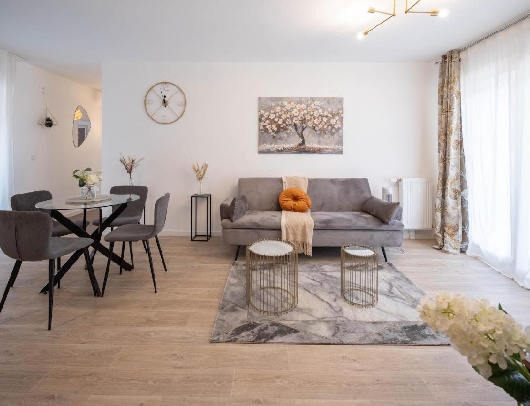 Ferienwohnung Sejour Unique A Pierrefitte Exterior foto